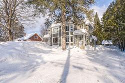 66 Av. Turcot  Saint-Sauveur, QC J0R 1R5