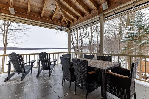 Vue sur l'eau - 243 Rue Létourneau, Rigaud, QC - 