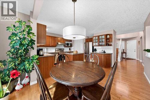 206 Cougarstone Circle Sw, Calgary, AB - Indoor Photo Showing Dining Room