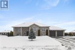 3421 SUMMERBREEZE DRIVE  Ottawa, ON K0A 2W0