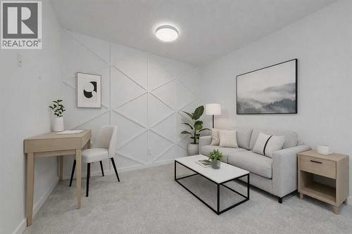 8136 47 Avenue Nw, Calgary, AB - Indoor Photo Showing Living Room