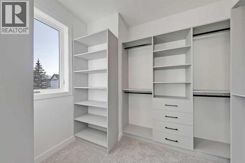 8136 47 Avenue Nw, Calgary, AB - Indoor