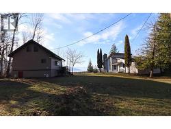 6884 Squilax-Anglemont Road  Magna Bay, BC V0E 1M7