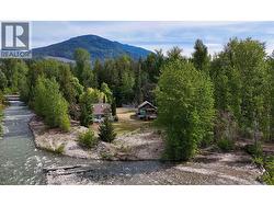 6884 Squilax-Anglemont Road Magna Bay, BC V0E 1M7
