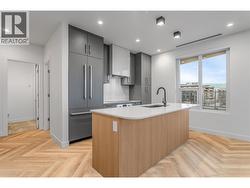 3340 Lakeshore Road Unit# 409  Kelowna, BC V1W 3S9