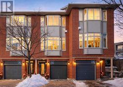 4 - 5 HARVEY STREET  Ottawa, ON K1S 5S5