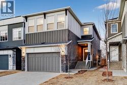 62 Westland Park SW  Calgary, AB T3H 0W1