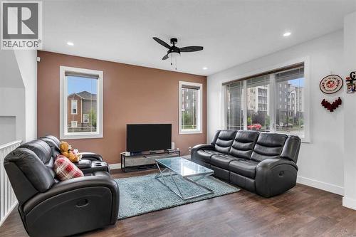 111 Cityside Road Ne, Calgary, AB - Indoor Photo Showing Living Room