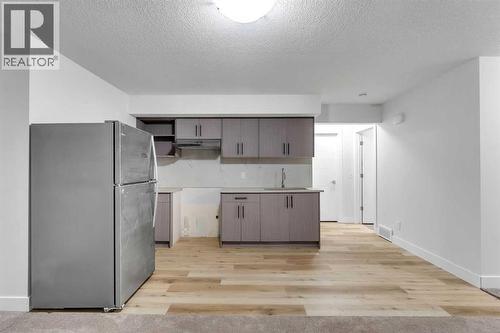 111 Cityside Road Ne, Calgary, AB - Indoor Photo Showing Kitchen
