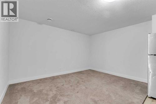111 Cityside Road Ne, Calgary, AB - Indoor Photo Showing Other Room