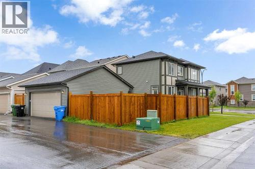 111 Cityside Road Ne, Calgary, AB - Outdoor