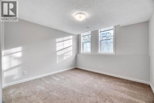 344 Cranbrook Square Se, Calgary, AB - Indoor Photo Showing Other Room