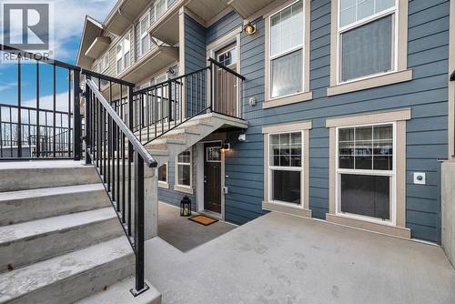 344 Cranbrook Square Se, Calgary, AB - Outdoor
