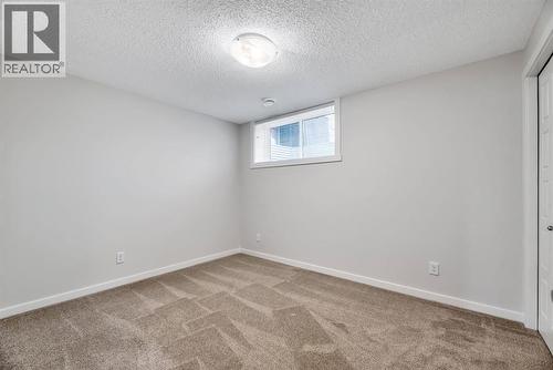 344 Cranbrook Square Se, Calgary, AB - Indoor Photo Showing Other Room