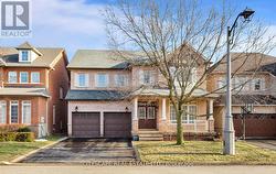 3322 RASPBERRY BUSH TRAIL  Oakville, ON L6L 6V2