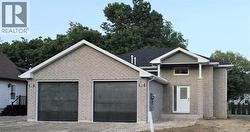 550 BAGOT  Harrow, ON N0R 1G0