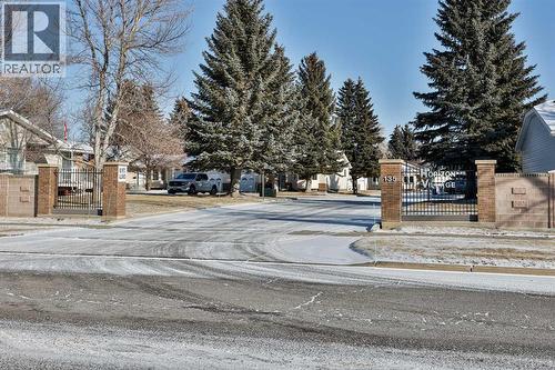 2, 135 Jerry Potts Boulevard W, Lethbridge, AB - Outdoor