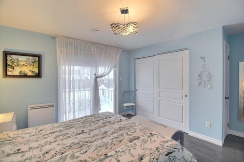 Chambre à coucher principale - 382 Rue Belmont, Val-D'Or, QC - Indoor Photo Showing Bedroom
