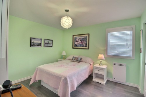 Chambre à coucher - 382 Rue Belmont, Val-D'Or, QC - Indoor Photo Showing Bedroom