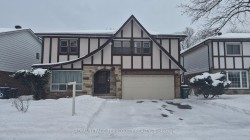 34 Cobblestone Drive  Toronto, ON M2J 2X7