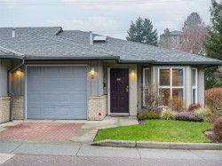 2-1473 Garnet Rd  Saanich, BC V8P 5T5