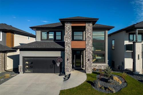 178 Willow Creek Road, Winnipeg, MB - Outdoor With Facade
