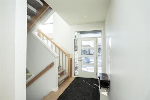 178 Willow Creek Road, Winnipeg, MB - Indoor Photo Showing Other Room