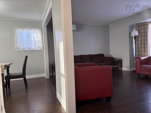 35 Aberdeen Avenue, New Glasgow, NS 