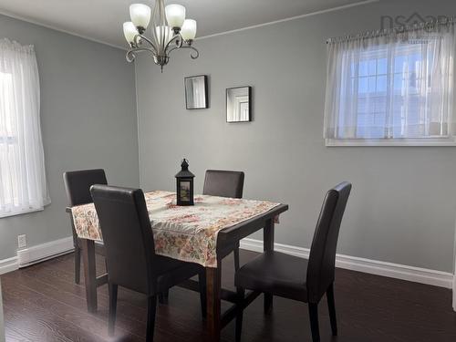 35 Aberdeen Avenue, New Glasgow, NS 