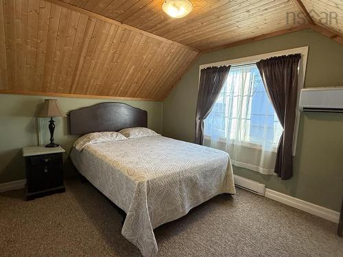 35 Aberdeen Avenue, New Glasgow, NS 