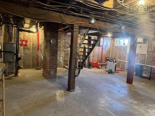 35 Aberdeen Avenue, New Glasgow, NS 