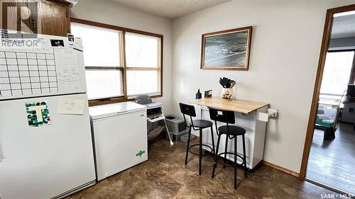 402 3Rd Avenue, Maple Creek, SK - Indoor
