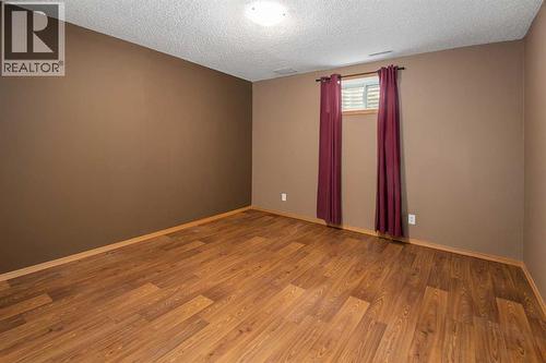 17, 1200 Milt Ford Lane, Carstairs, AB - Indoor Photo Showing Other Room