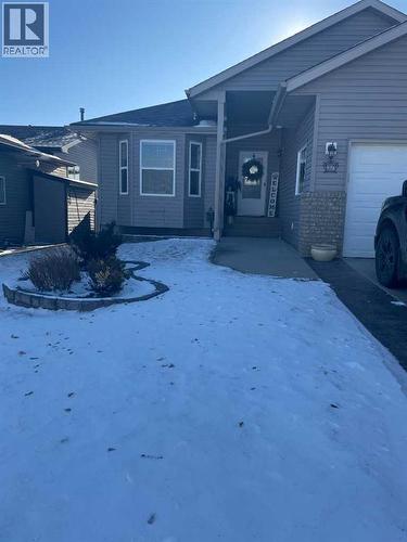 37 Terrace Green NE  Medicine Hat, AB T1C 0A2