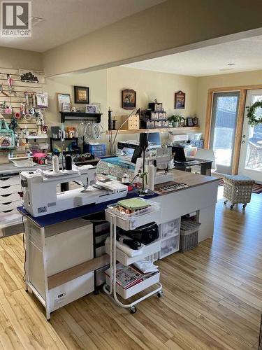 37 Terrace Green Ne, Medicine Hat, AB - Indoor