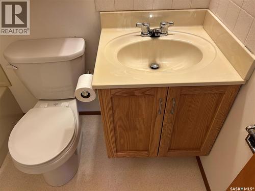 1187 Currie Crescent, Moose Jaw, SK - Indoor Photo Showing Bathroom