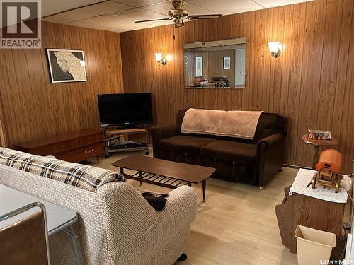 1187 Currie Crescent, Moose Jaw, SK - Indoor Photo Showing Living Room