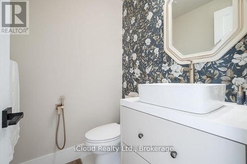 5389 Kindos Street, Burlington, ON - Indoor Photo Showing Bathroom