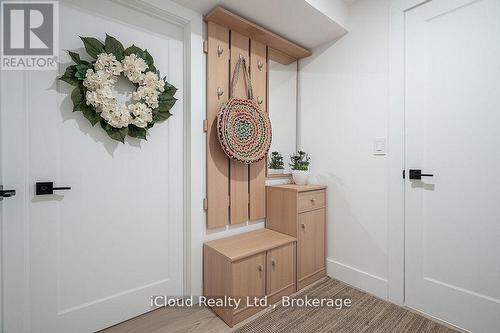 5389 Kindos Street, Burlington, ON - Indoor Photo Showing Other Room