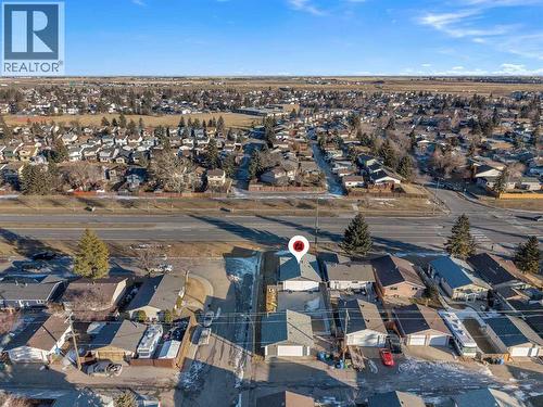 8 Malvern Crescent Ne, Calgary, AB - Outdoor With View