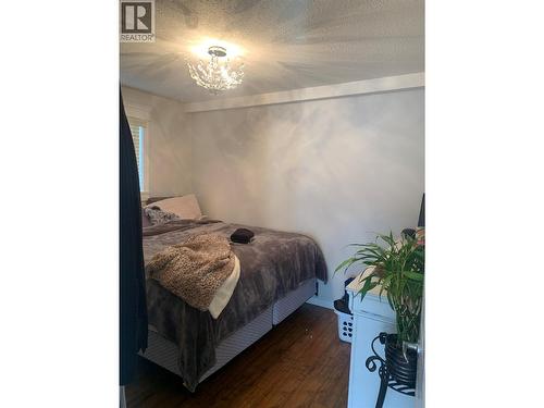 Bedroom on main when owner was living there - 3155 Gordon Drive Unit# 407, Kelowna, BC - Indoor Photo Showing Bedroom