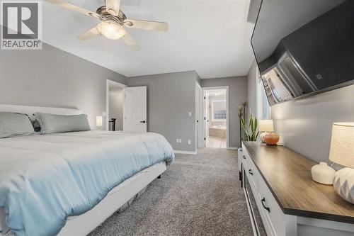 26 Park Point, Whitecourt, AB - Indoor Photo Showing Bedroom