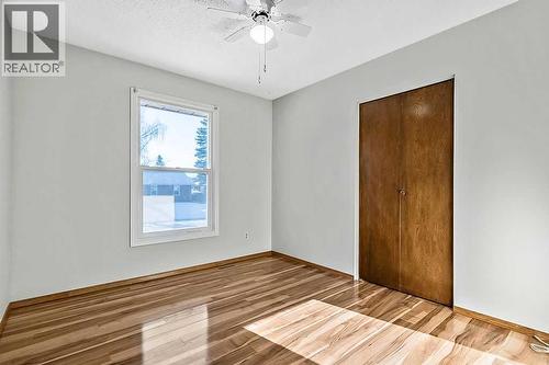 107 Lock Crescent, Okotoks, AB - Indoor Photo Showing Other Room