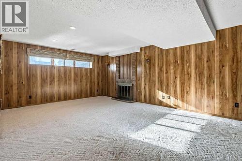 107 Lock Crescent, Okotoks, AB - Indoor Photo Showing Other Room