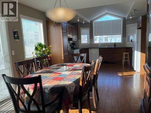 901 Nativity Bay, Rural Rocky View County, AB - Indoor Photo Showing Dining Room