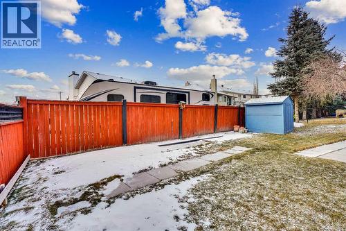 143 Millview Court Sw, Calgary, AB - Outdoor