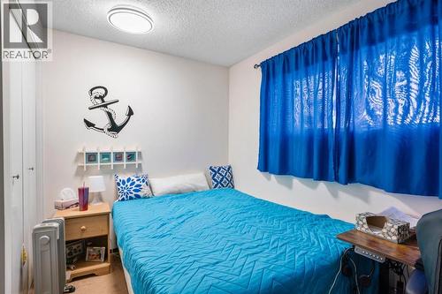 43 Applewood Drive Se, Calgary, AB - Indoor Photo Showing Bedroom