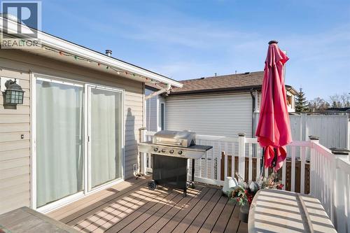 43 Applewood Drive Se, Calgary, AB - Outdoor With Deck Patio Veranda With Exterior