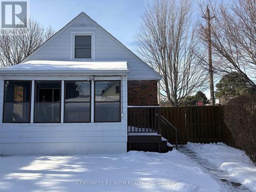 203 Summerhill Avenue, Hamilton, ON - Outdoor