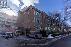 208 - 21 NASSAU STREET  Toronto, ON M5T 3K6